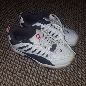 *SOLD* Soap Shoes Mens Size 6 Groove White